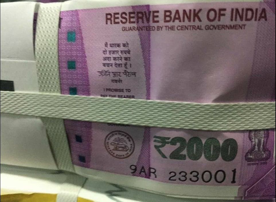 2000 rupees note rbi