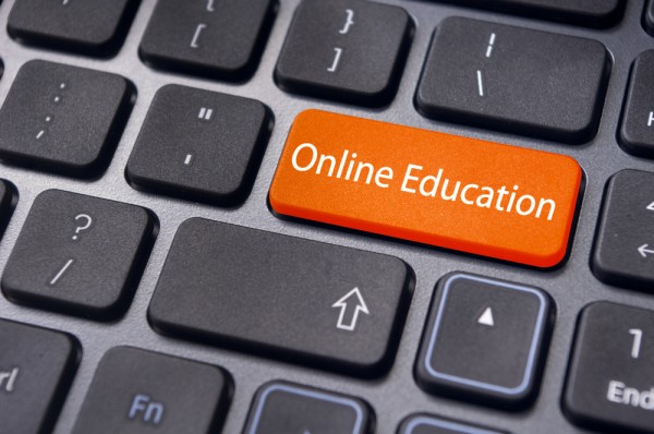 Why You Should Definitely Consider an Online College 1